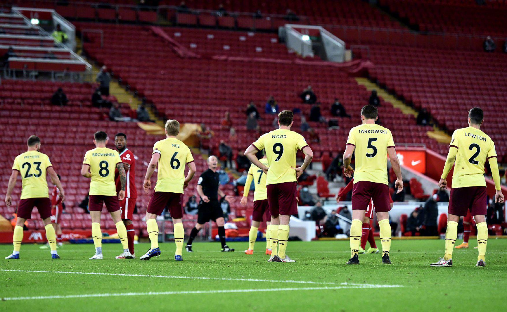 在告诉我们 在告诉我们